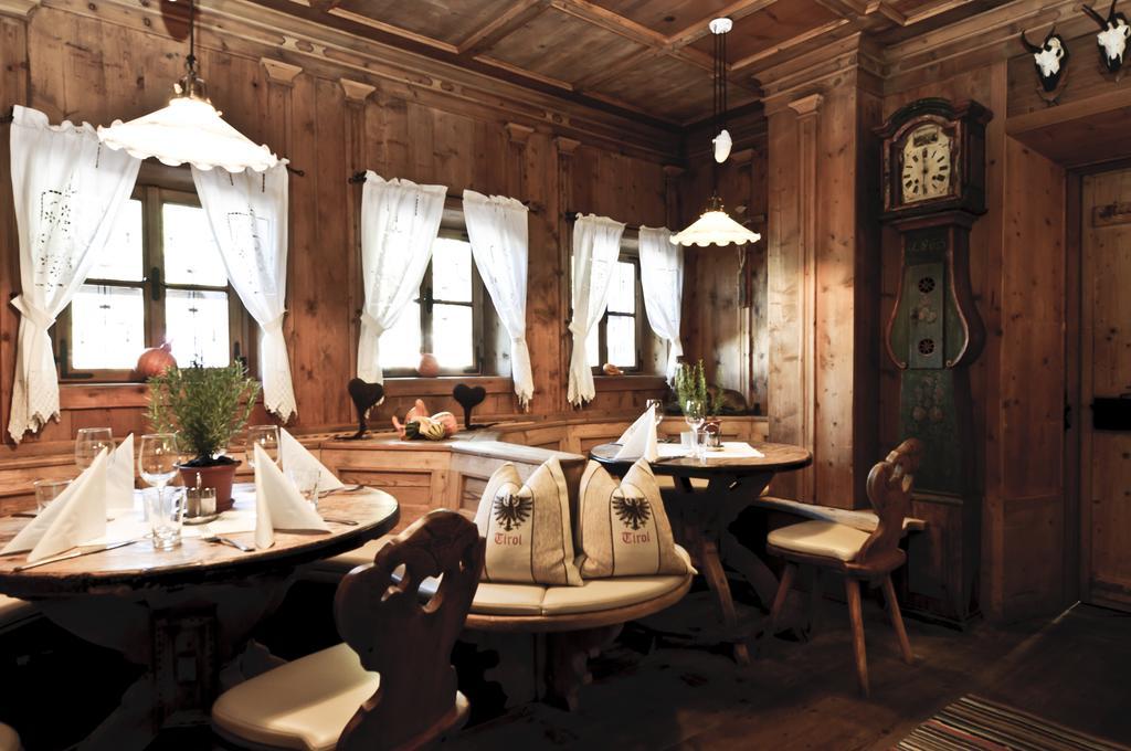 מאיירהופן Hotel Gasthof Perauer מראה חיצוני תמונה